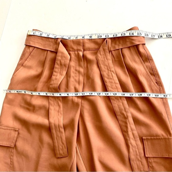 High Waist Pleated Tapered Cargo Pants Size Medium Pockets Lightweight Spring - Picture 15 of 16